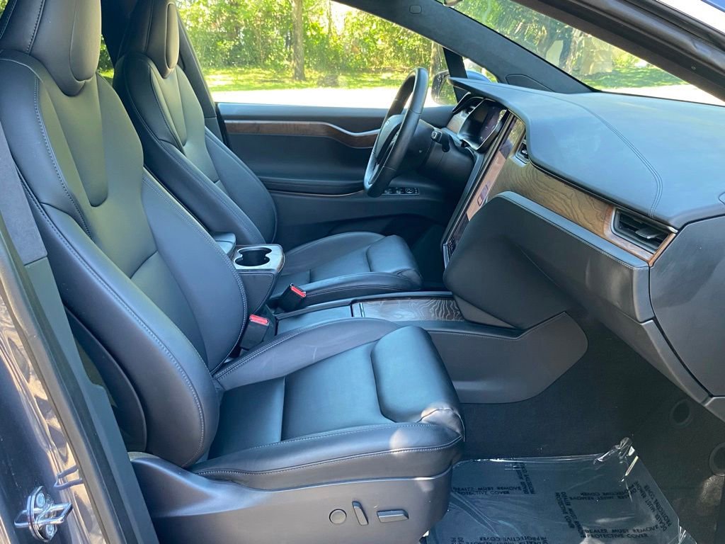 Used 2020 Tesla Model X Long Range AWD/4WD image 17