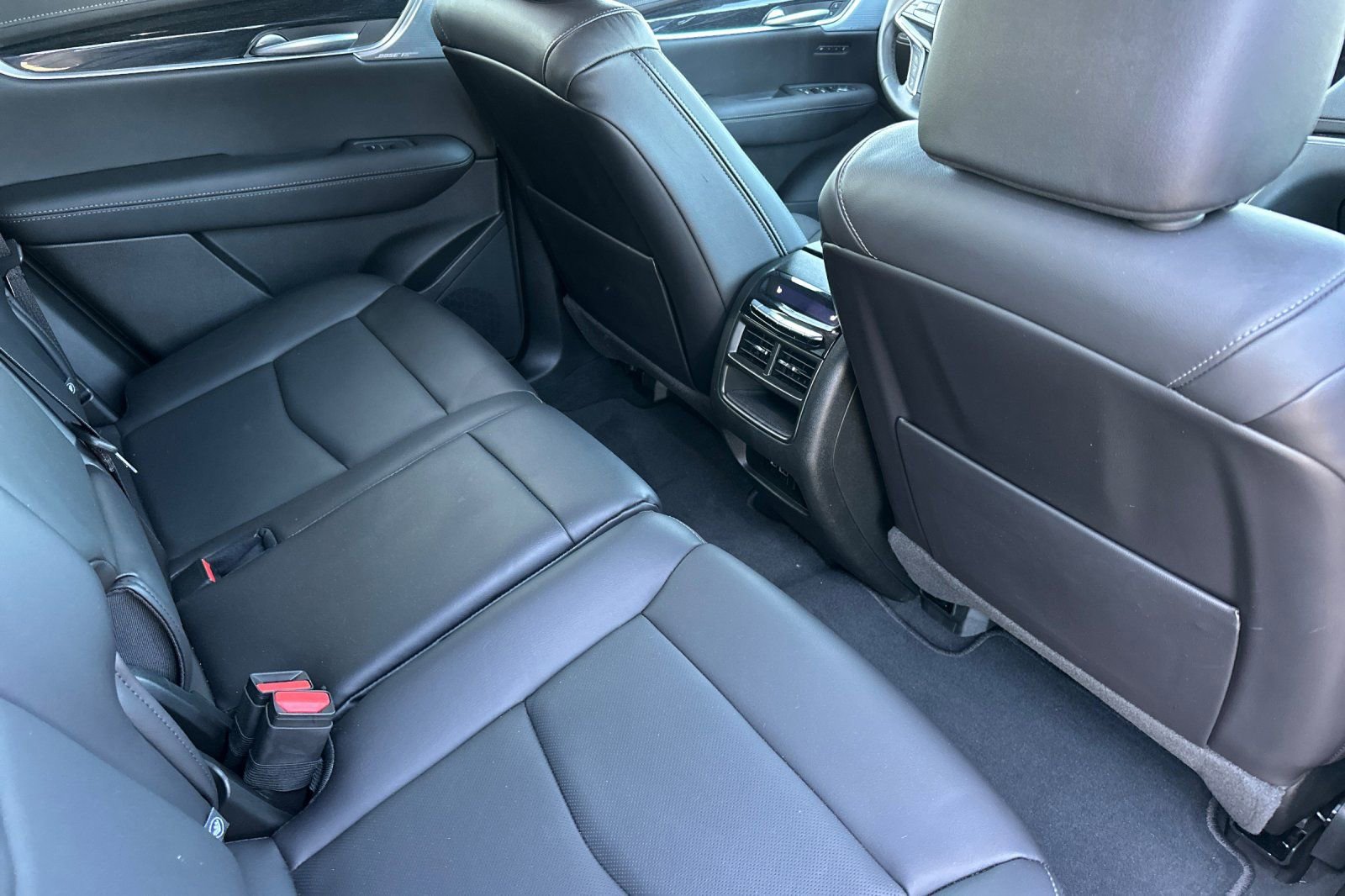 Used 2026 Cadillac XT5 Premium Luxury w/ Driver Assist Package AWD/4WD image 18