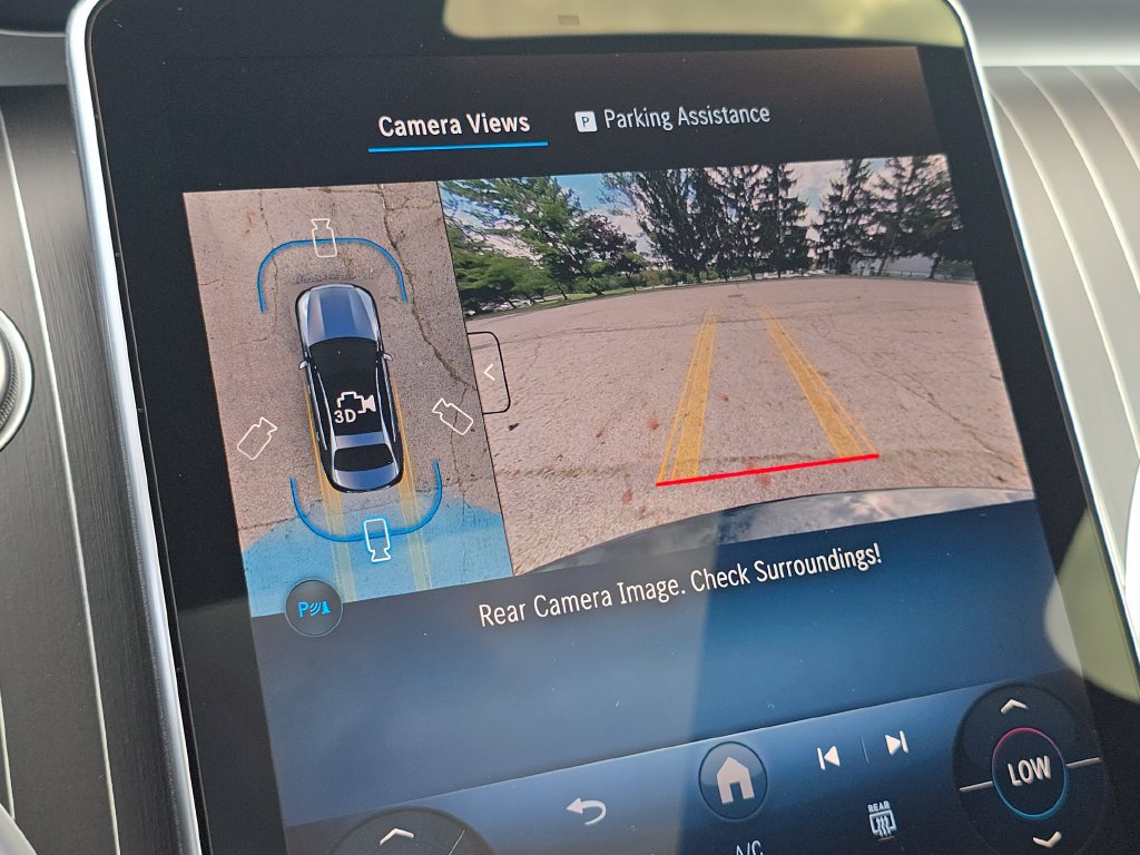 New 2026 Mercedes-Benz C 300 4MATIC Sedan image 32