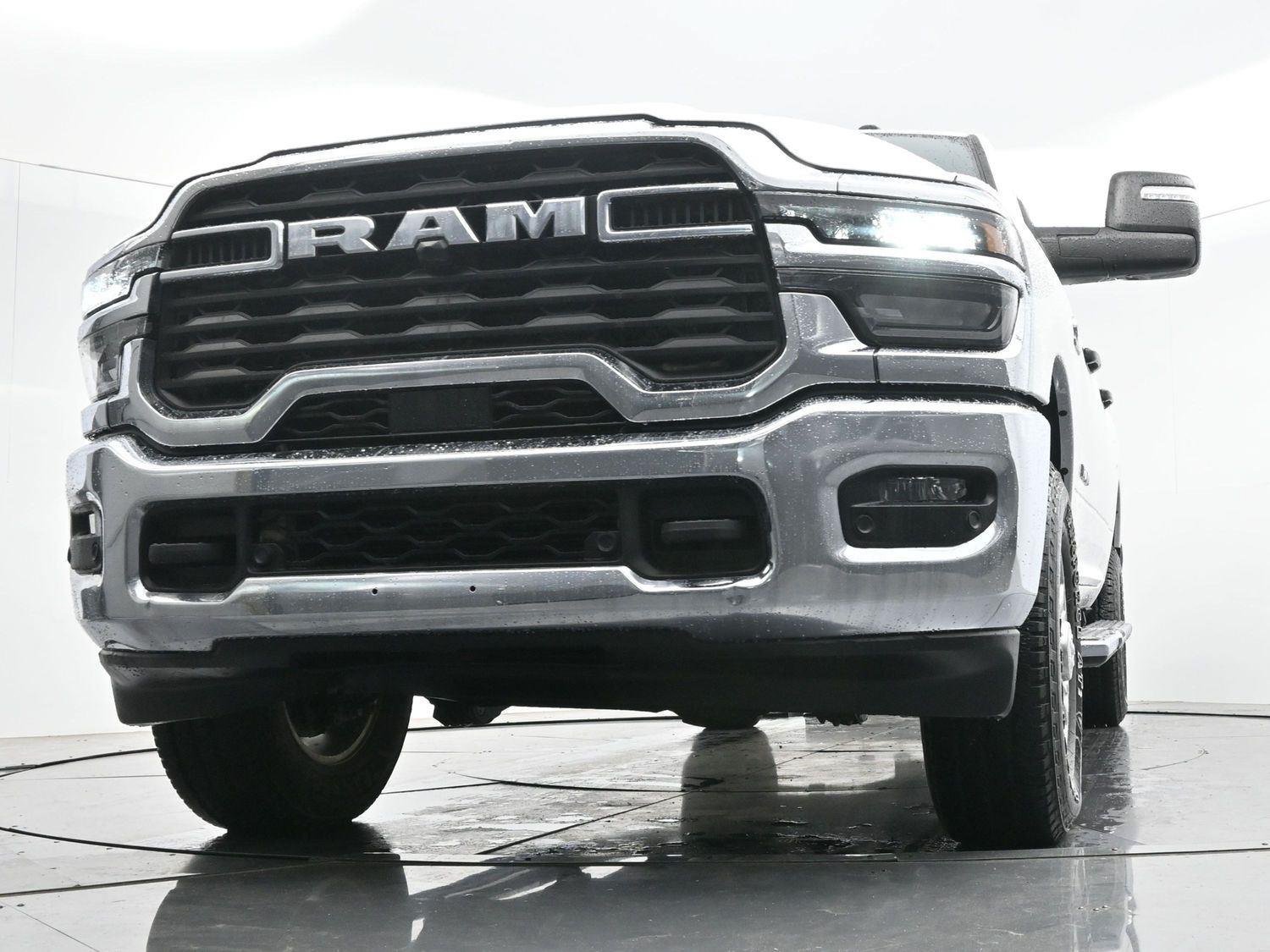 Used 2025 RAM 2500 Big Horn AWD/4WD image 46