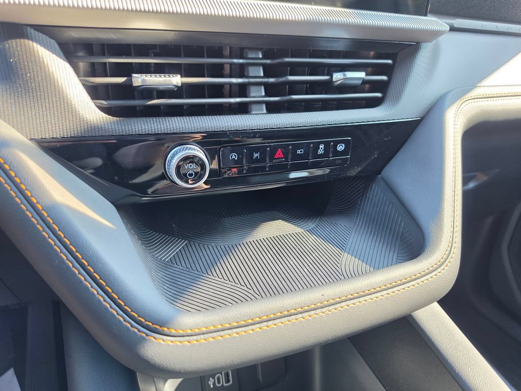 New 2026 Ford Explorer Tremor w/ Tremor Ultimate Package AWD/4WD image 27