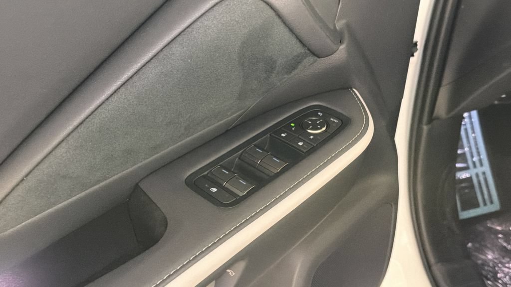 New 2026 Lexus TX 500h AWD image 14