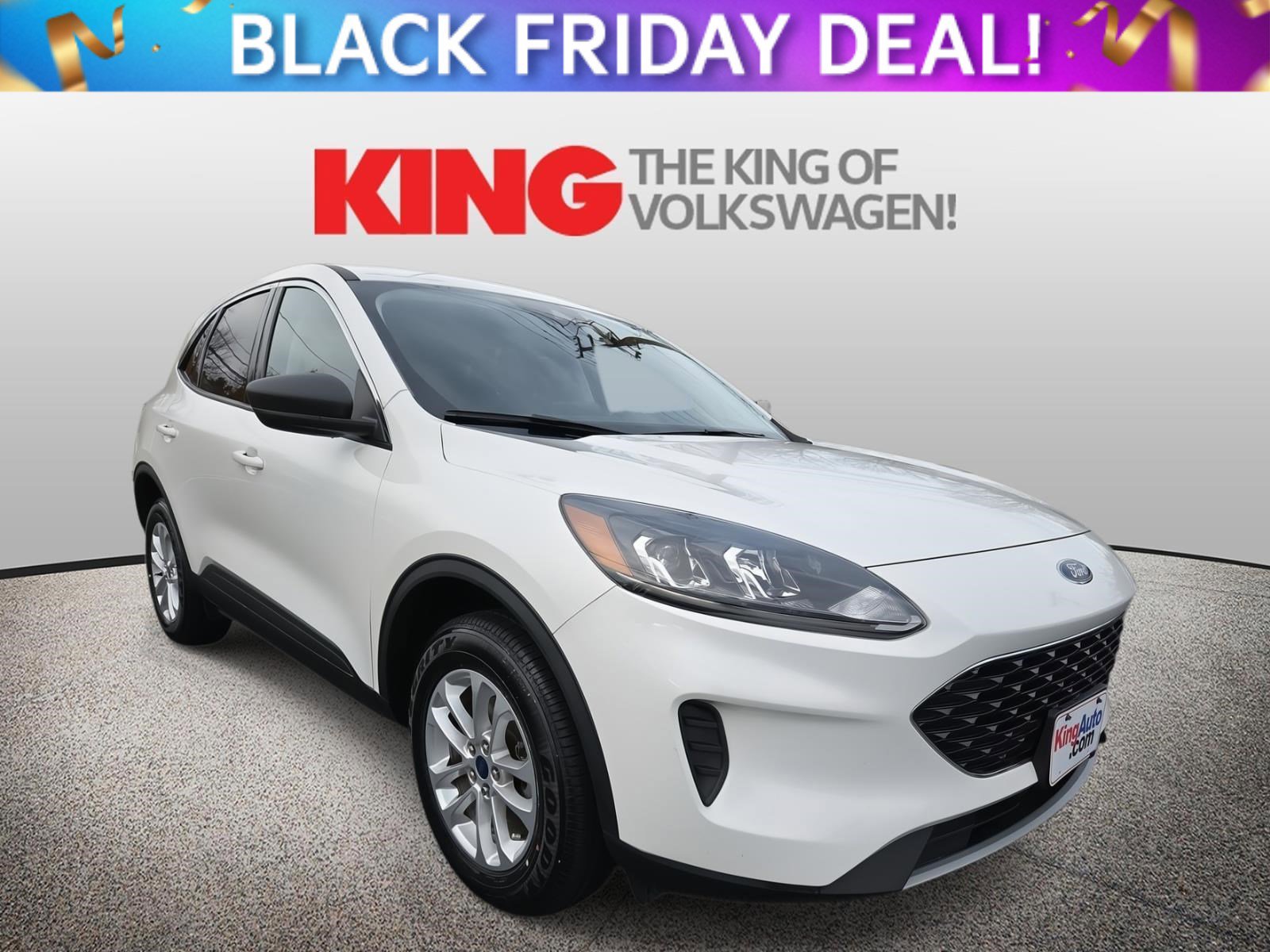 Used 2022 Ford Escape SE w/ Cold Weather Package image 1