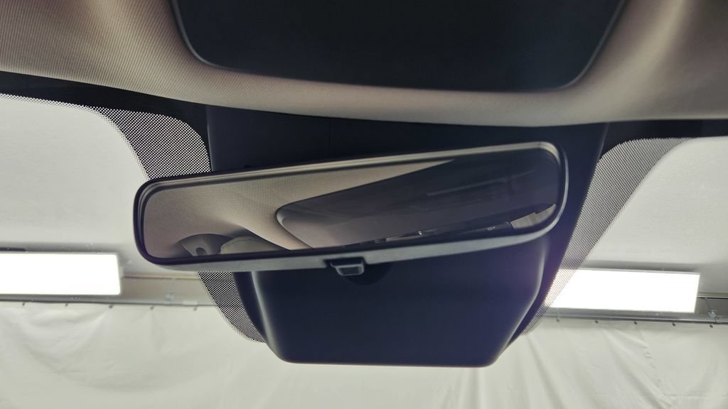 New 2027 Kia Carnival SX w/ Dark Edition Package FWD image 36