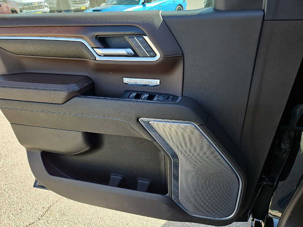Used 2024 GMC Sierra 1500 Denali w/ Denali Reserve Package image 15
