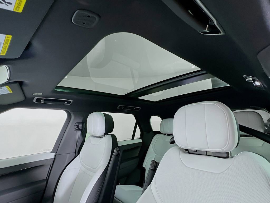 Used 2024 Land Rover Range Rover Sport Dynamic SE image 23