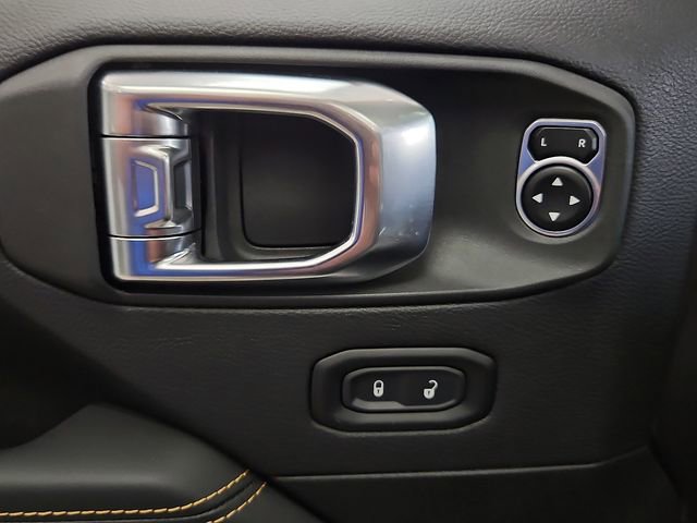 New 2025 Jeep Wrangler Sahara w/ Technology Group image 13