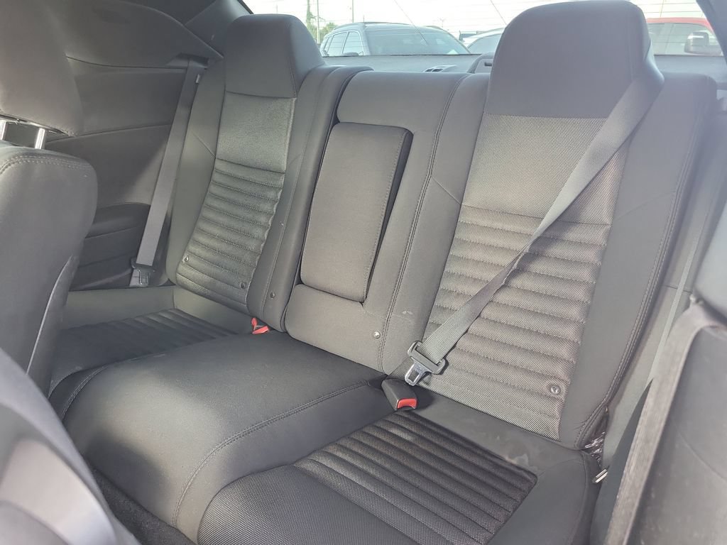 Used 2014 Dodge Challenger R/T RWD image 16
