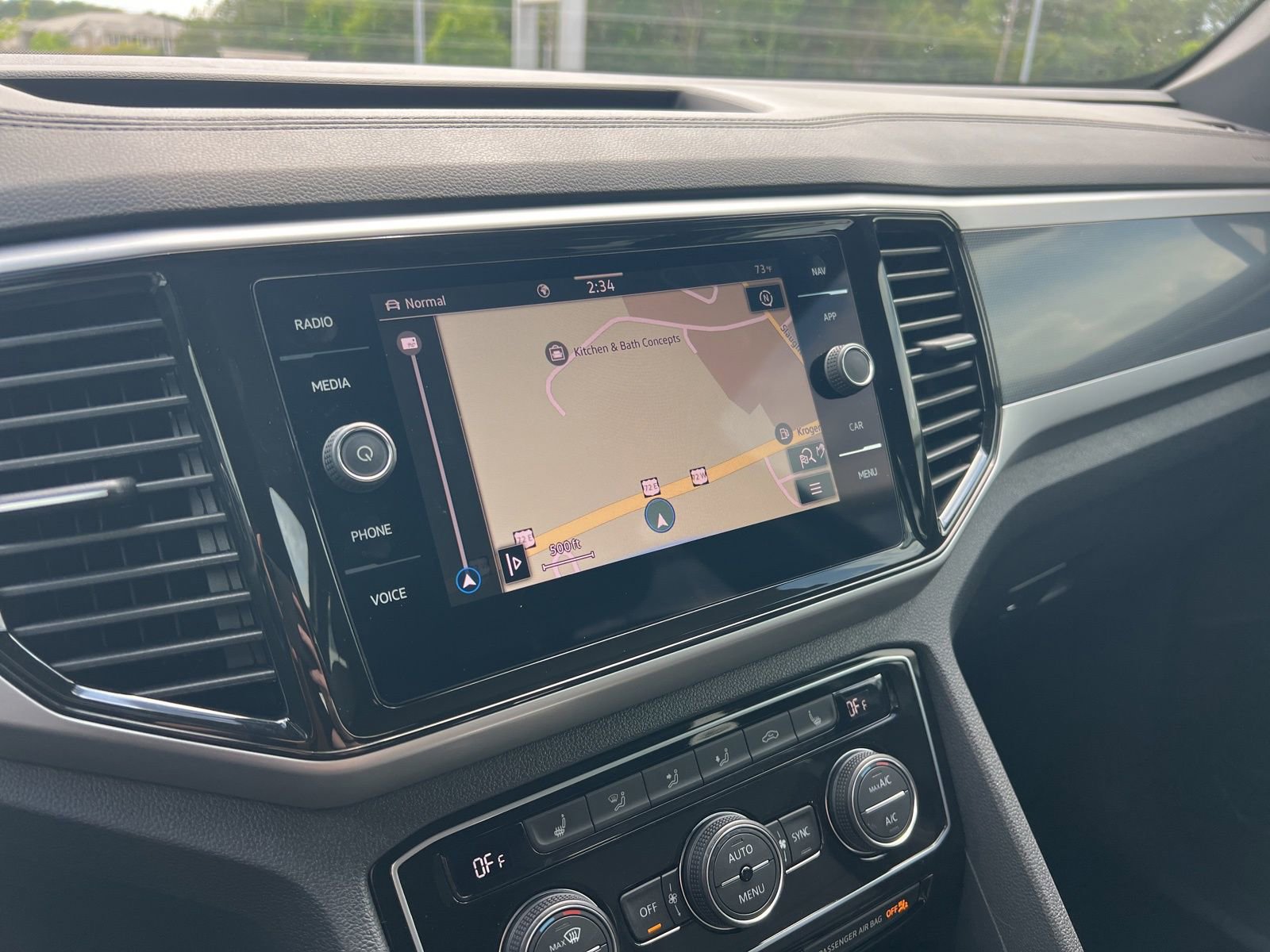 Certified 2023 Volkswagen Atlas Cross Sport SEL R-Line AWD/4WD image 20