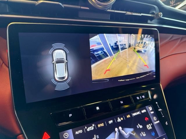 Used 2023 Maserati Grecale Modena AWD/4WD image 18