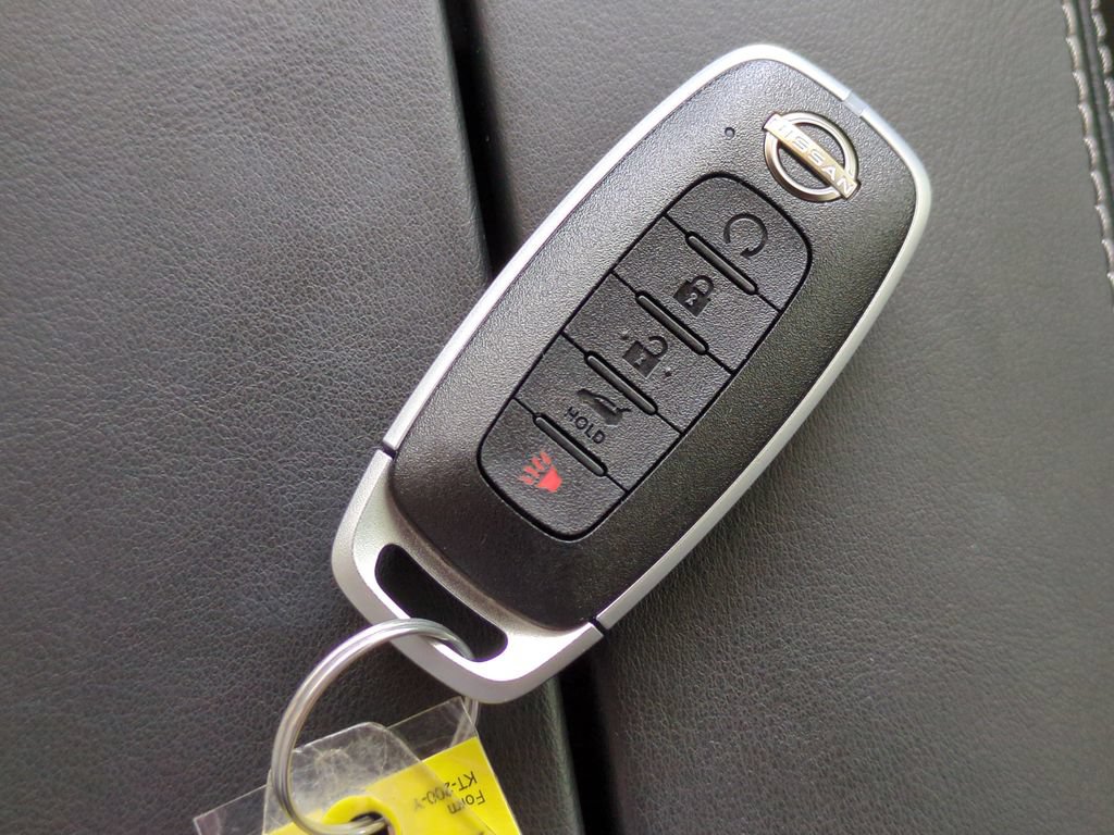 Certified 2026 Nissan Rogue SV FWD image 56