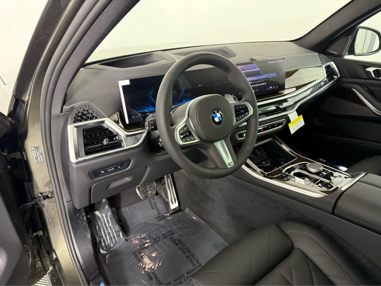 New 2026 BMW X5 xDrive40i w/ M Sport Package image 13