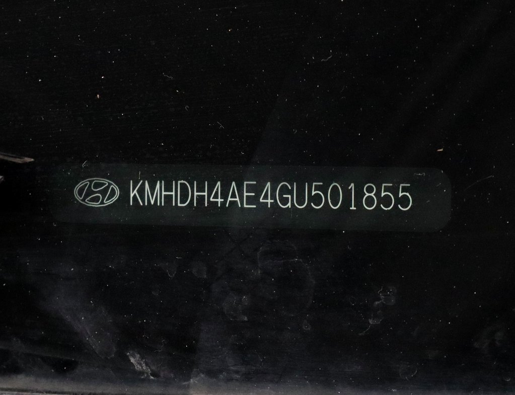 Used 2016 Hyundai Elantra SE w/ Option Group 02 image 32