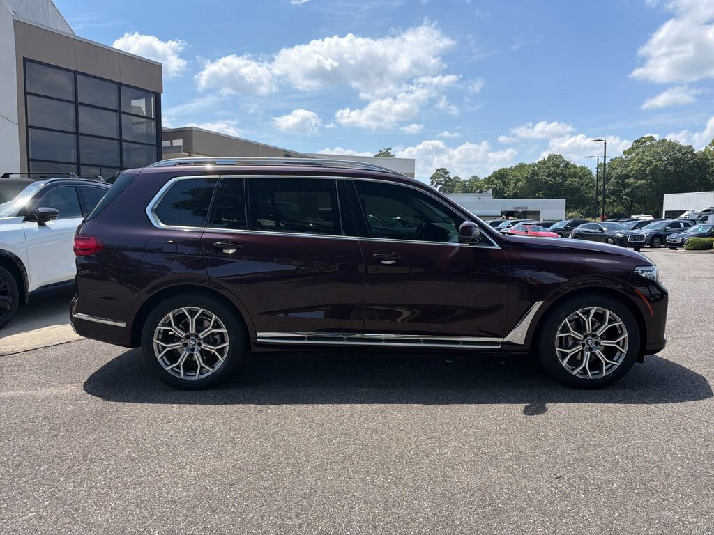 Used 2022 BMW X7 xDrive40i w/ Executive Package AWD/4WD image 13