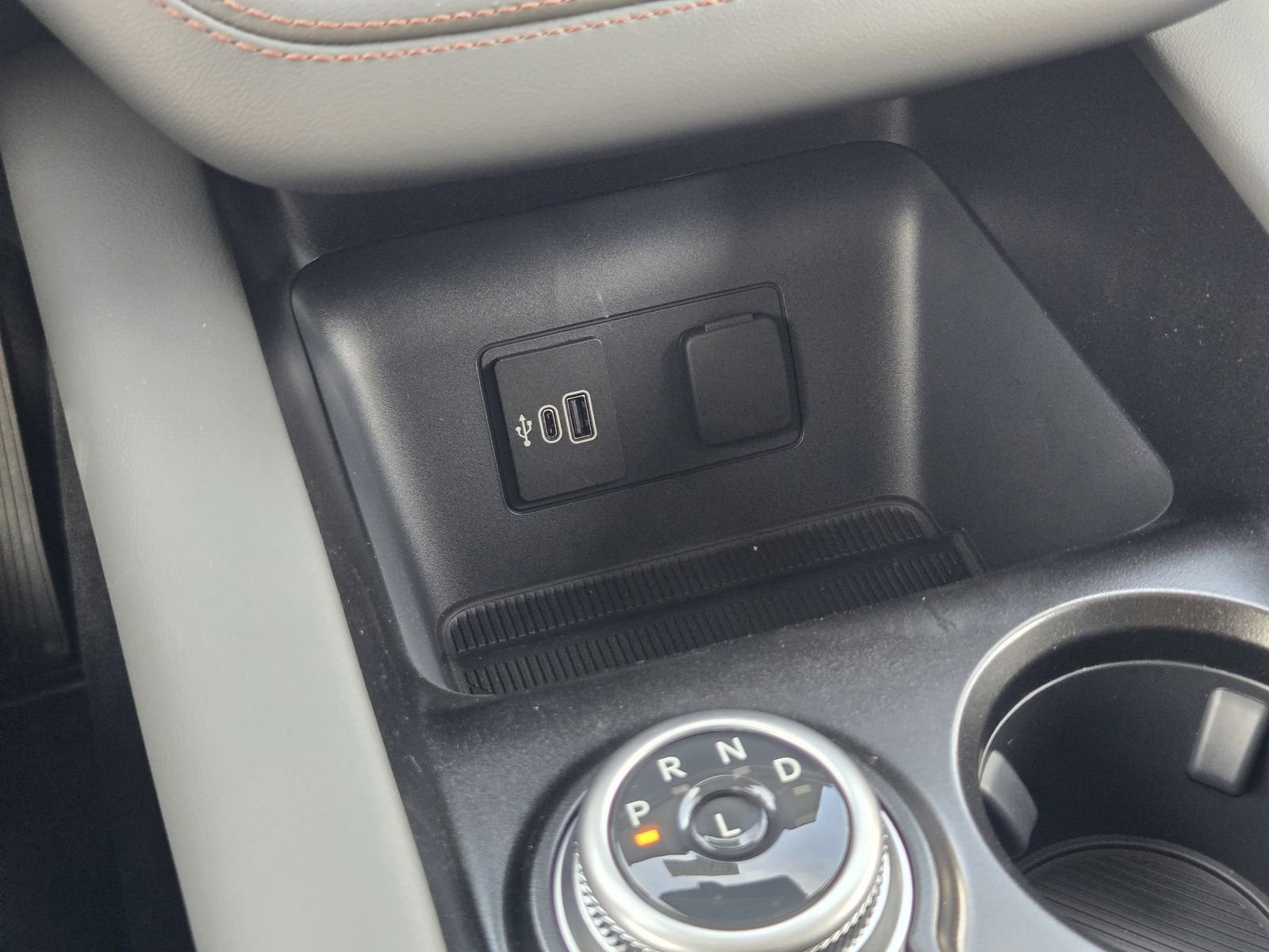 New 2026 Ford Explorer Active image 21