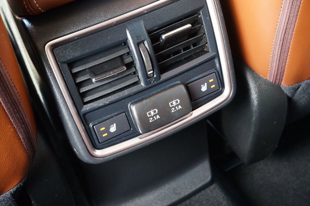 Used 2020 Subaru Forester Touring w/ Popular Package #2 image 13