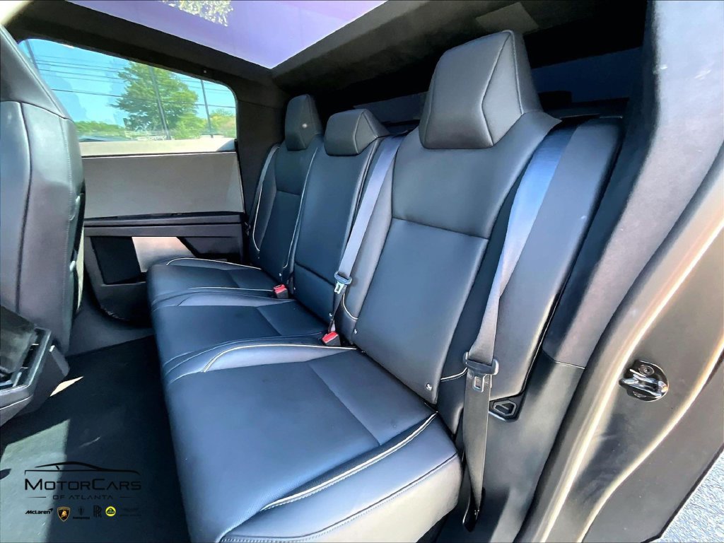 Used 2024 Tesla Cybertruck AWD Crew Cab image 24