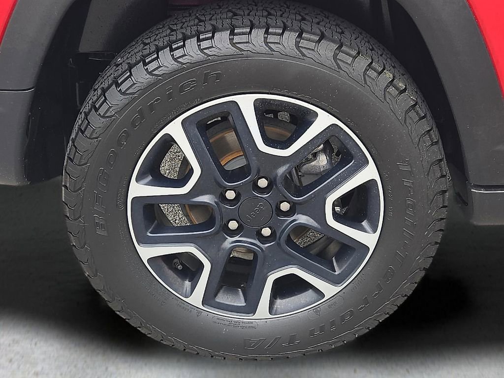 Used 2019 Jeep Compass Trailhawk image 8