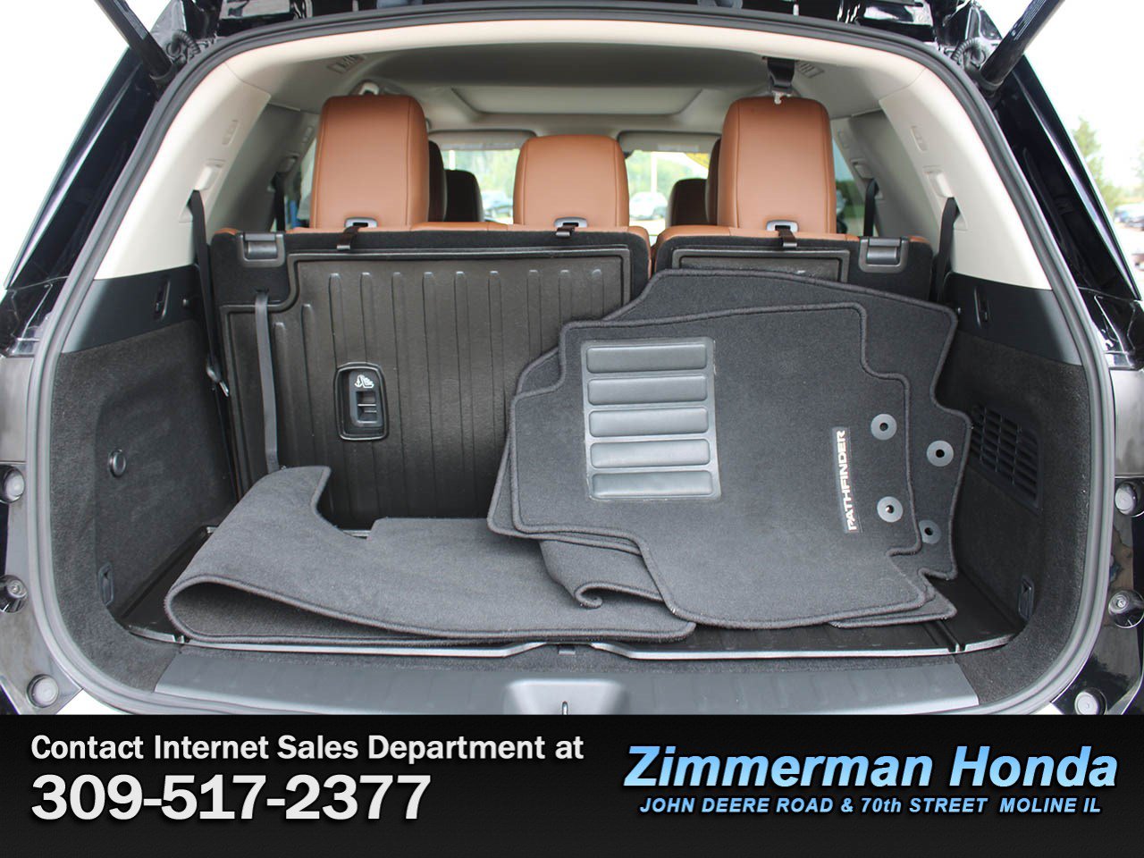 Used 2025 Nissan Pathfinder Platinum AWD/4WD image 6