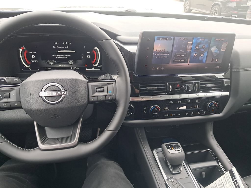 New 2026 Nissan Pathfinder Platinum w/ Lighting Package image 13