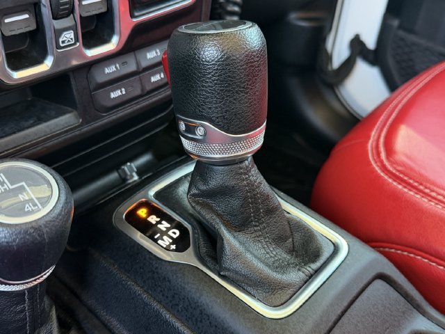 Used 2020 Jeep Gladiator Sport w/ Quick Order Package 24S AWD/4WD image 17