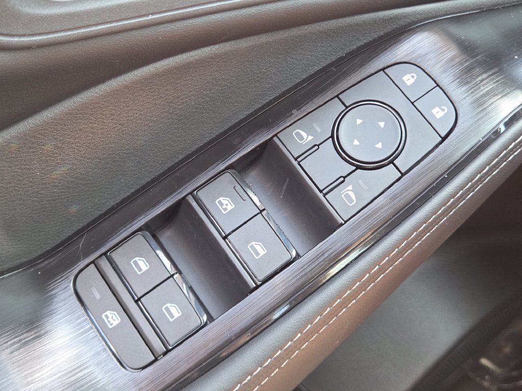 New 2026 Nissan Rogue SV AWD/4WD image 22