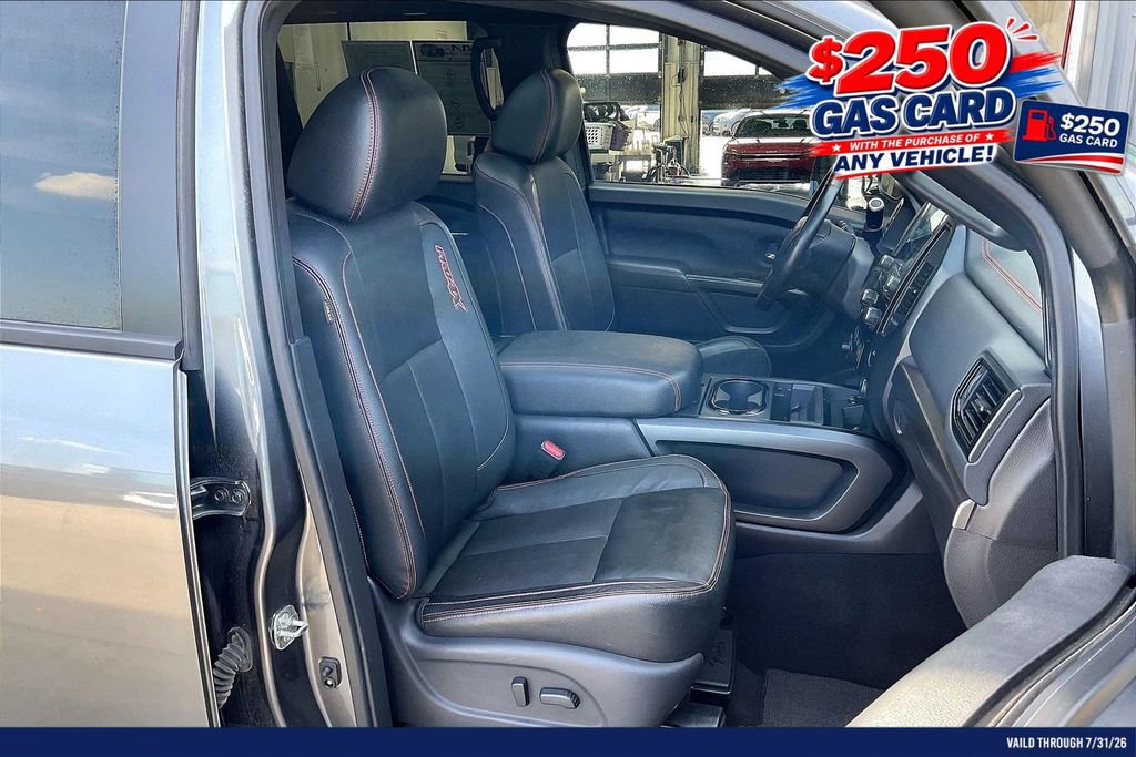 Used 2021 Nissan Titan PRO-4X w/ Pro-4x Convenience Package AWD/4WD image 7