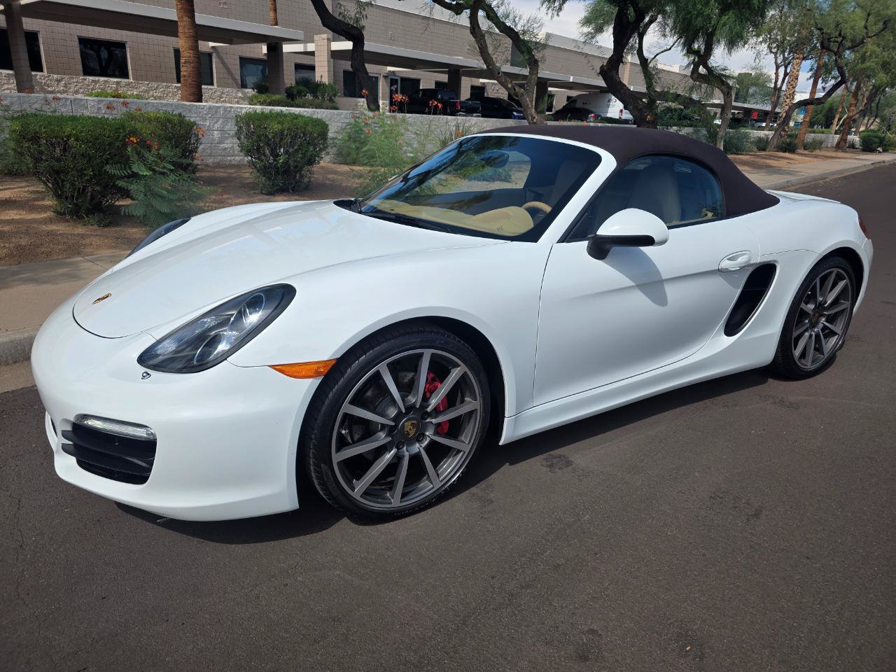 Used 2015 Porsche Boxster S RWD image 4