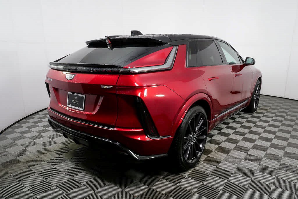 Certified 2026 Cadillac Lyriq V AWD/4WD image 3