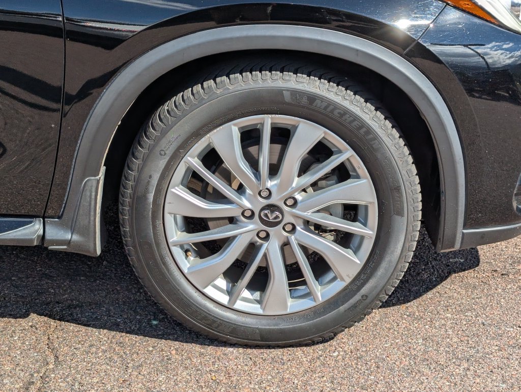 Used 2023 INFINITI QX50 Luxe AWD/4WD image 10