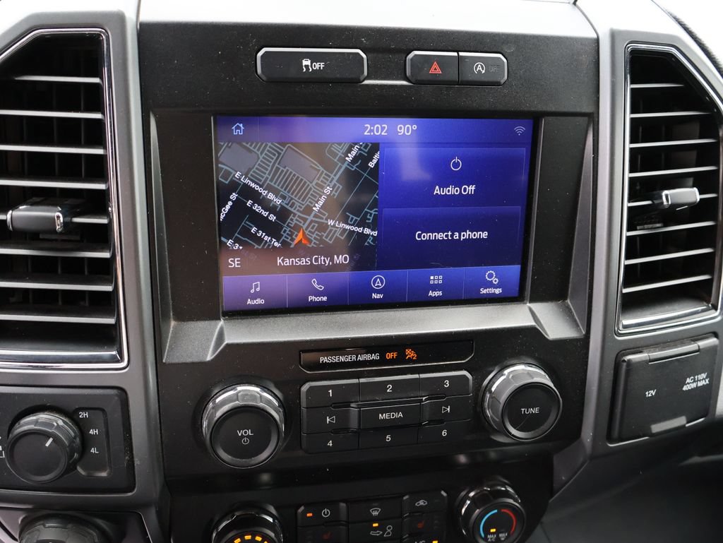 Used 2019 Ford F150 XLT w/ Equipment Group 302A Luxury AWD/4WD image 26