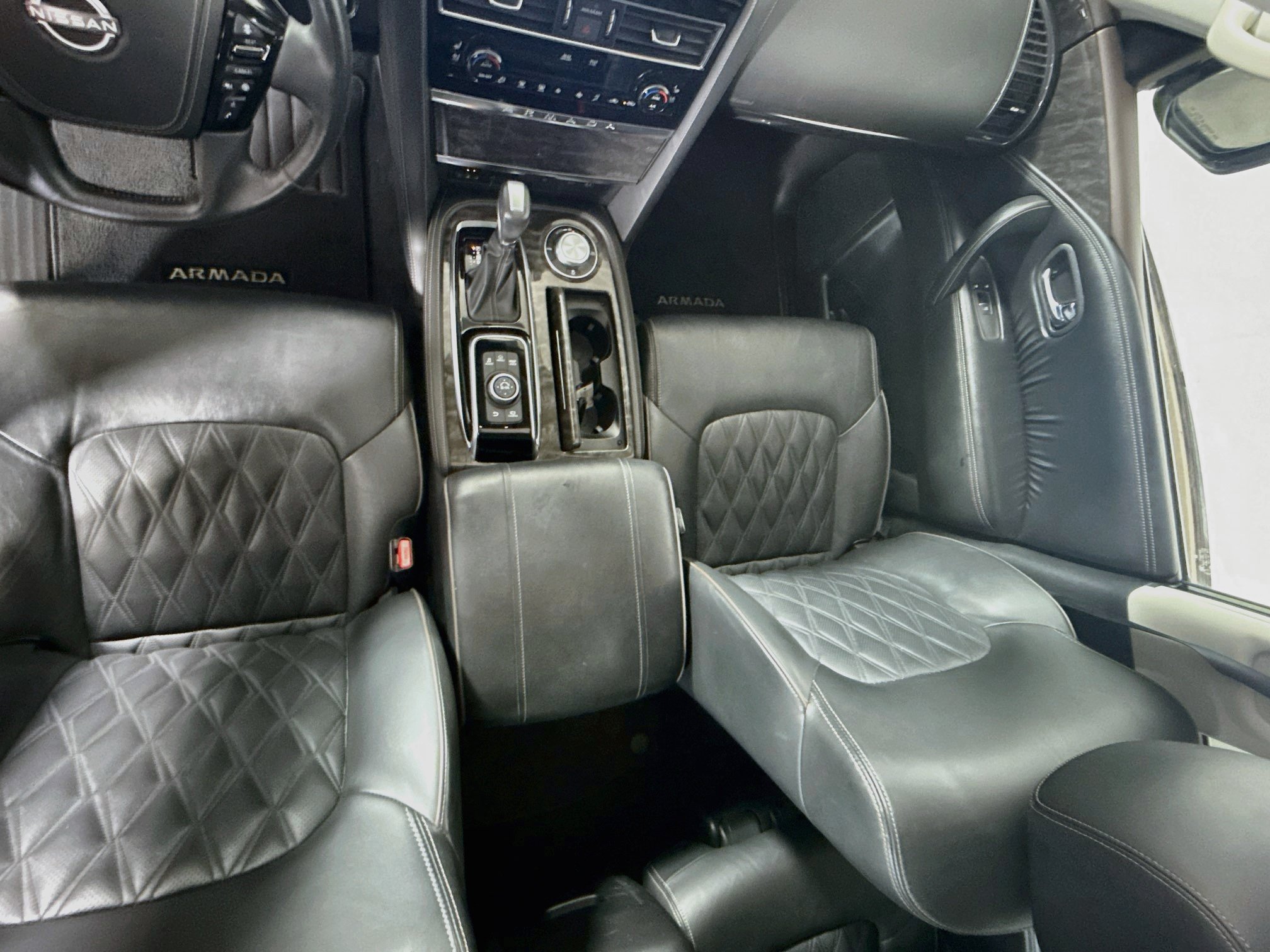 Used 2022 Nissan Armada Platinum w/ Captain's Chairs Package AWD/4WD image 23