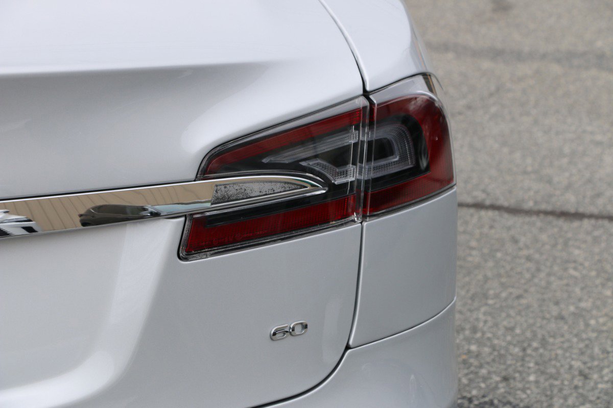 Used 2013 Tesla Model S BASE image 7