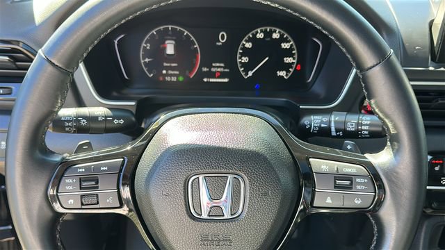 Used 2025 Honda Pilot Touring image 12