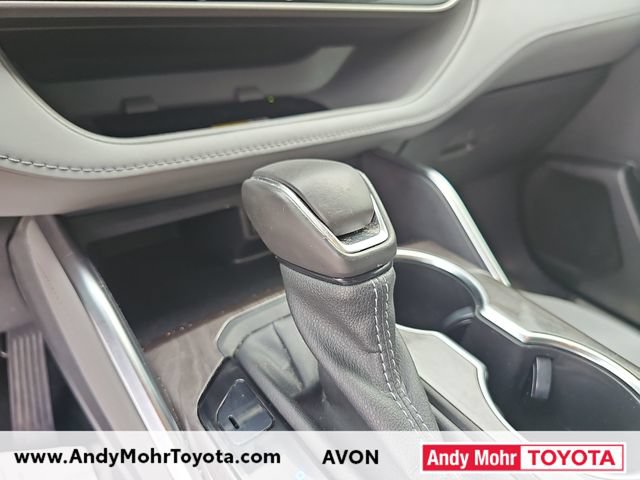 Used 2023 Toyota Highlander Limited AWD/4WD image 27