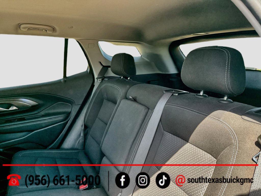 Used 2024 GMC Terrain SLE w/ Driver Convenience Package FWD image 23
