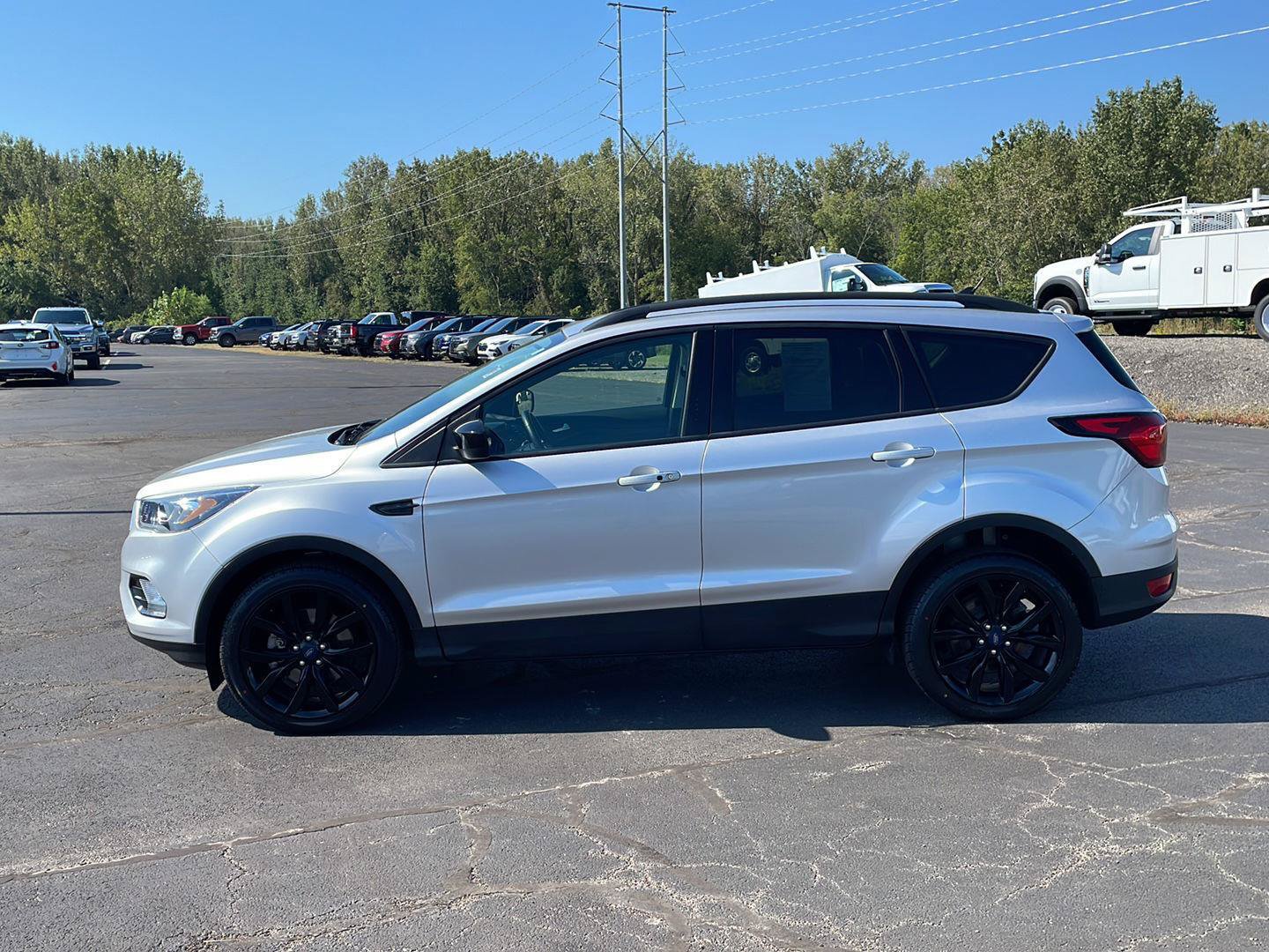 Used 2019 Ford Escape SE AWD/4WD image 2