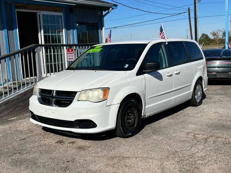 Used 2011 Dodge Grand Caravan Express w/ PWR Window Group FWD image 2