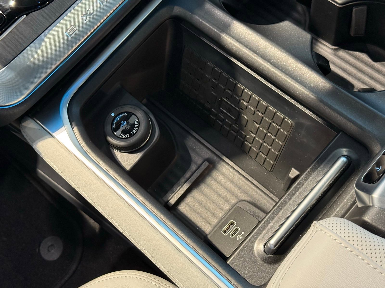 New 2025 Ford Expedition Max Platinum w/ Platinum Ultimate Package image 32