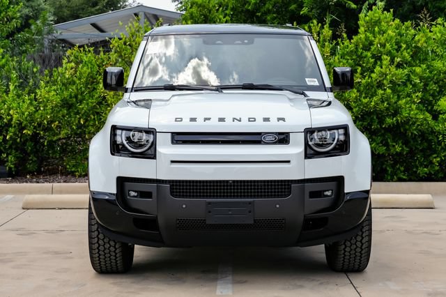New 2026 Land Rover Defender 110 X-Dynamic SE AWD/4WD image 8