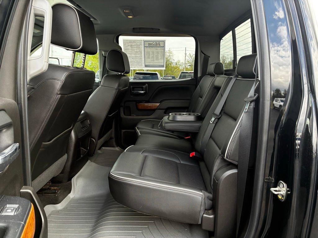 Used 2018 Chevrolet Silverado 2500 High Country AWD/4WD image 33