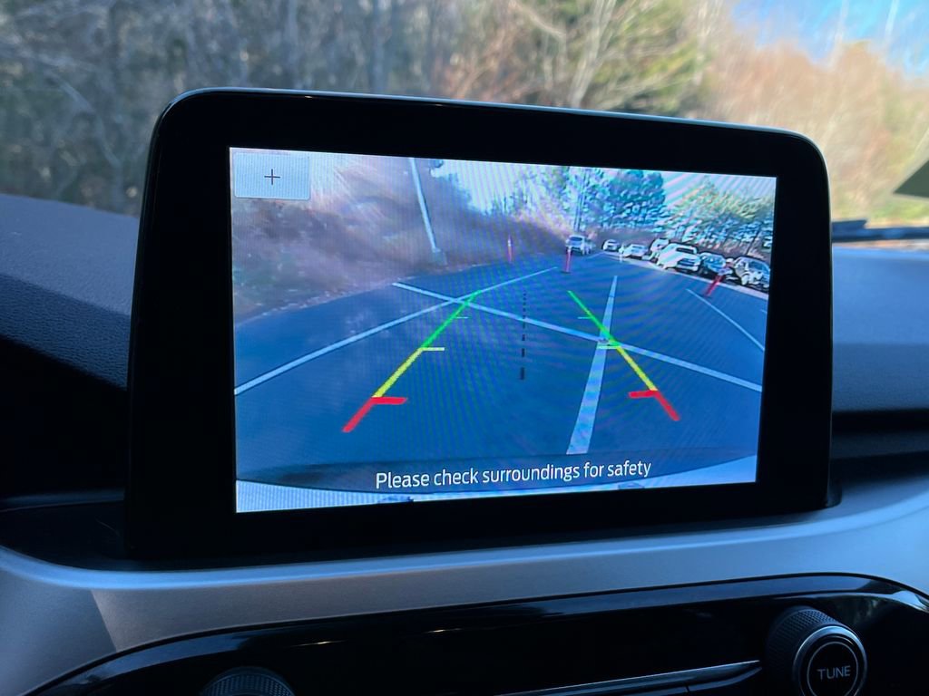 Used 2020 Ford Escape SE Sport image 17