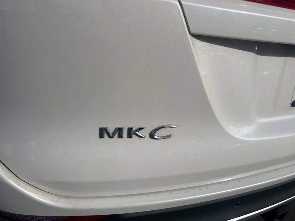 Used 2017 Lincoln MKC Reserve image 16