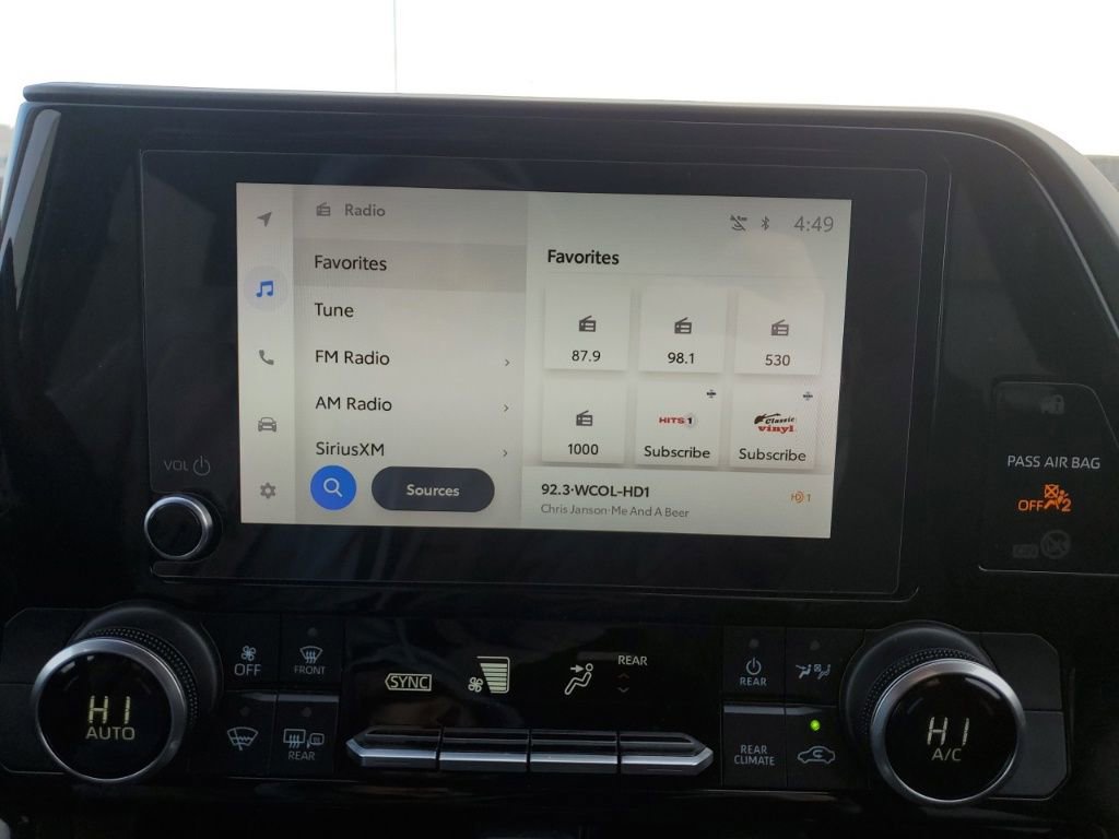 Used 2023 Toyota Highlander LE image 14