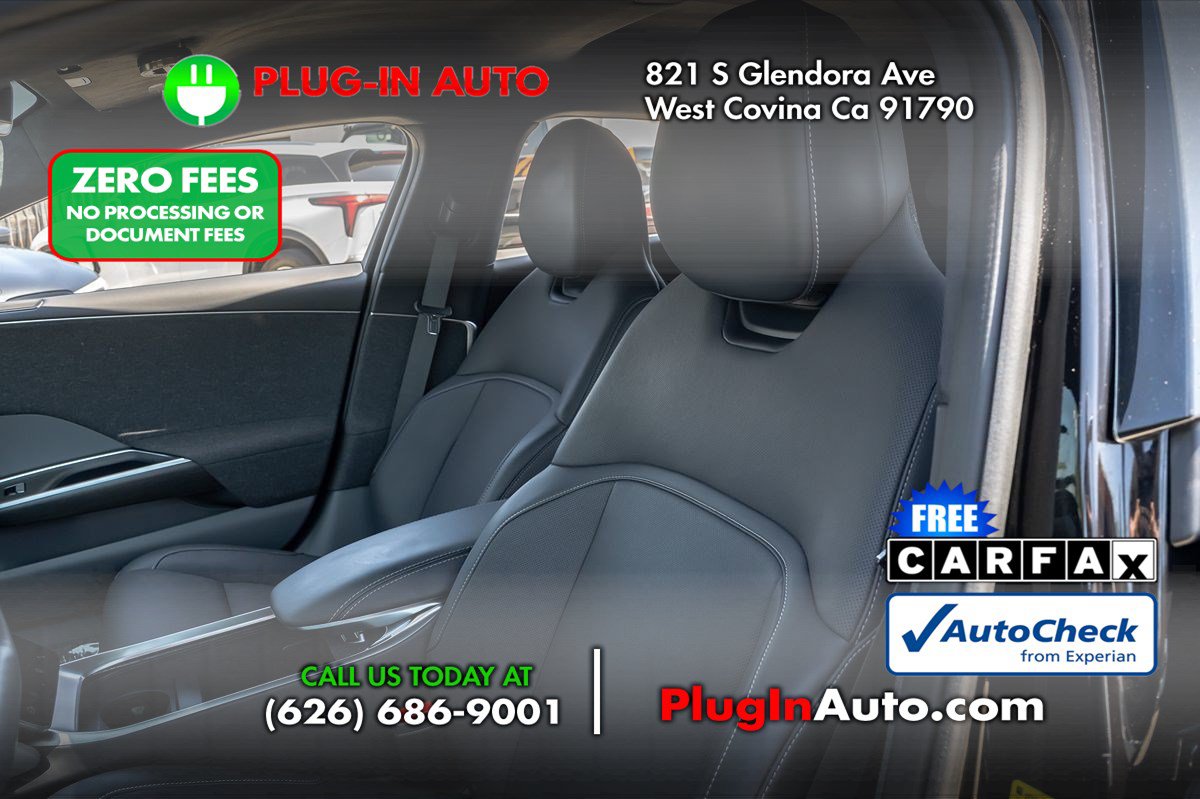 Used 2024 Lucid Air Pure RWD image 6