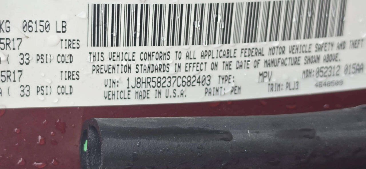 Used 2007 Jeep Grand Cherokee Limited w/ Trailer Tow Group IV AWD/4WD image 11