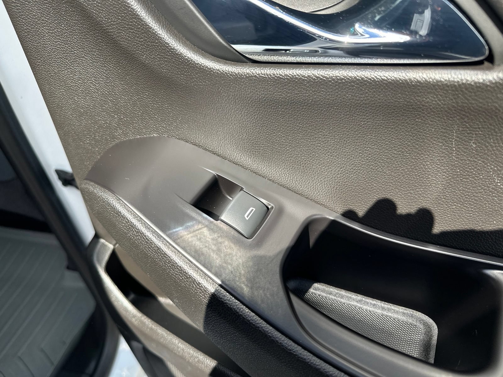 Used 2018 Chevrolet Traverse Premier AWD/4WD image 36