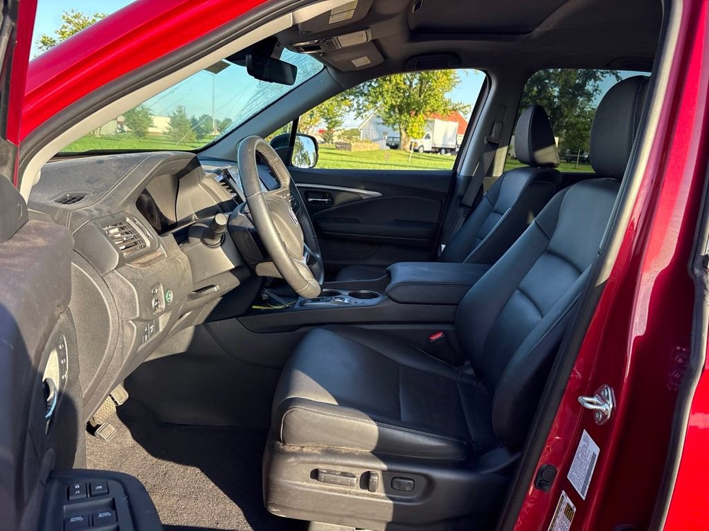 Used 2025 Honda Ridgeline RTL image 15