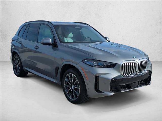 Certified 2026 BMW X5 xDrive40i w/ M Sport Package AWD/4WD image 3