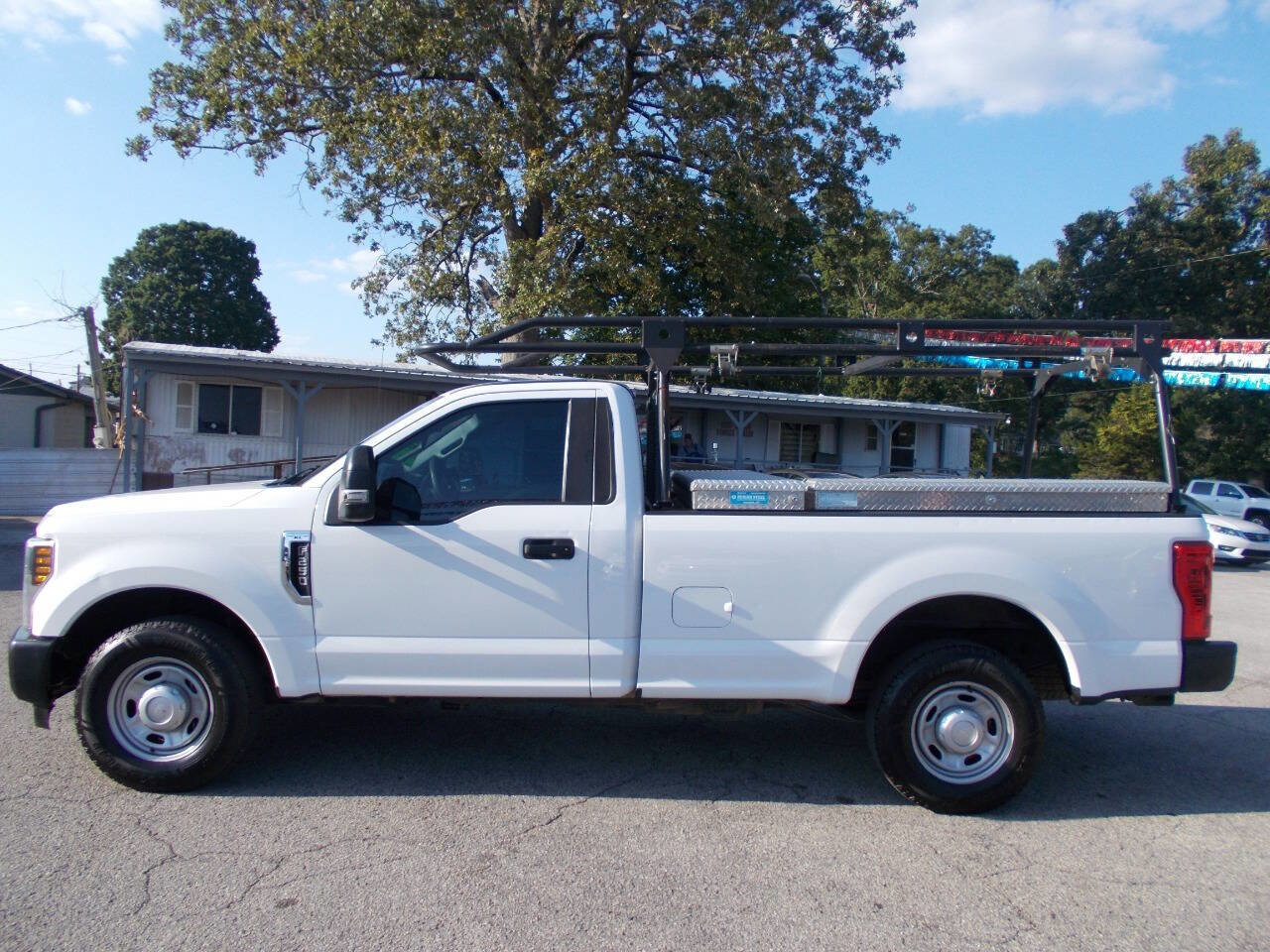 Used 2018 Ford F250 XL w/ Power Equipment Group image 17